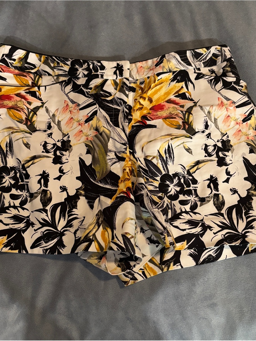 Floral Print Women’s Bermuda Shorts in Cream and Black